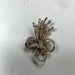 Vintage Sarah Coventry 50's Rinestone Bouquet Bow Brooch Gold Tone